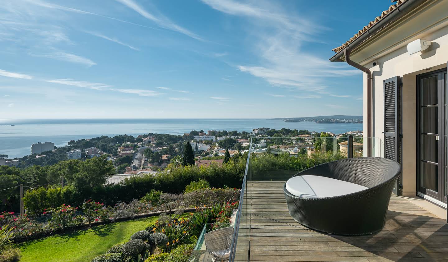 Villa avec piscine en bord de mer Portals Nous