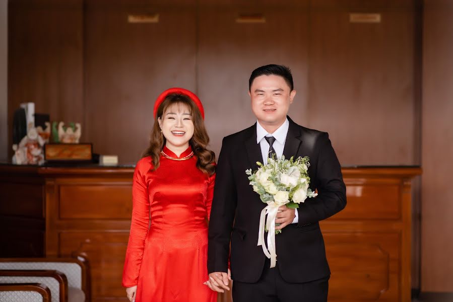 Fotografo di matrimoni Nguyên Dinh (nguyenarts). Foto del 10 settembre 2020