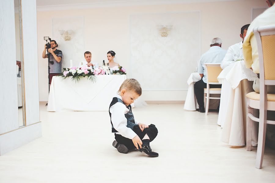 Wedding photographer Boris Yakhovich (borees). Photo of 5 July 2013