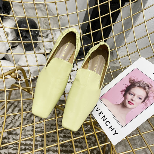 Title 4, Womens Soft Leather Flat Shoes with Low Heel a...