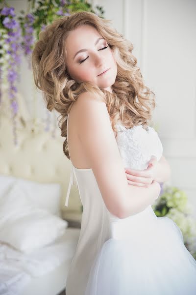 Wedding photographer Valentina Brilliantova (vale4kabrilliant). Photo of 28 March 2015