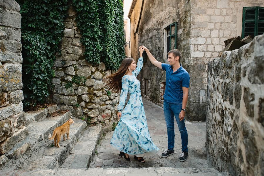 Fotógrafo de casamento Alina Paranina (alinaparanina). Foto de 4 de dezembro 2018