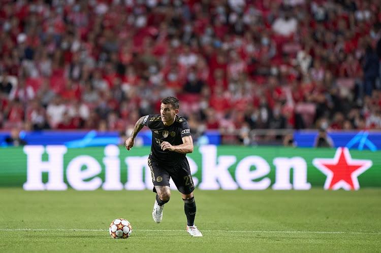 Lucas Hernandez of Bayern München in action during the UEFA Champions League group E match between SL Benfica and Bayern München at Estadio da Luz on October 20, 2021 in Lisbon, Portugal.