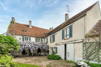 maison à Villeneuve-le-Comte (77)