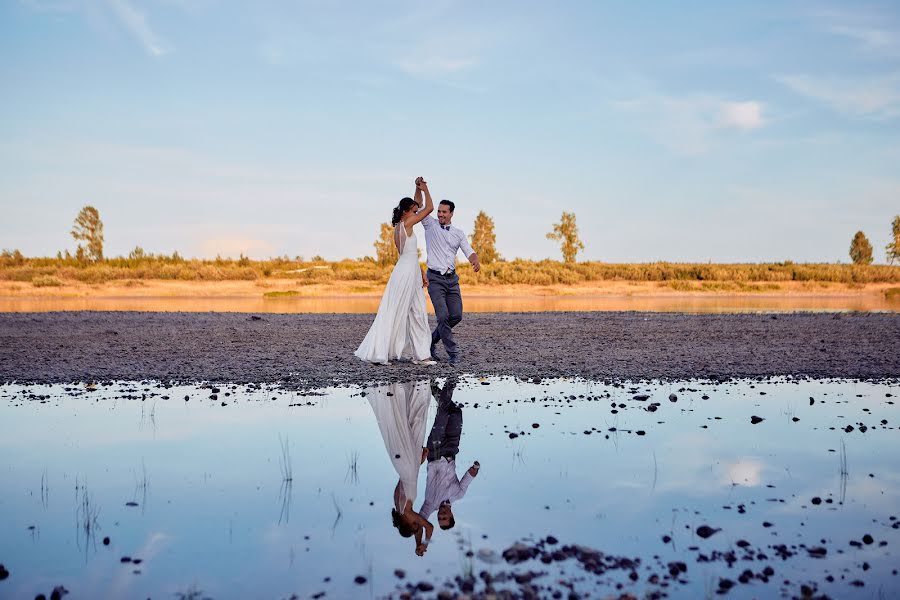 Fotógrafo de bodas Anna Klimova (annafotofox). Foto del 11 de octubre 2019