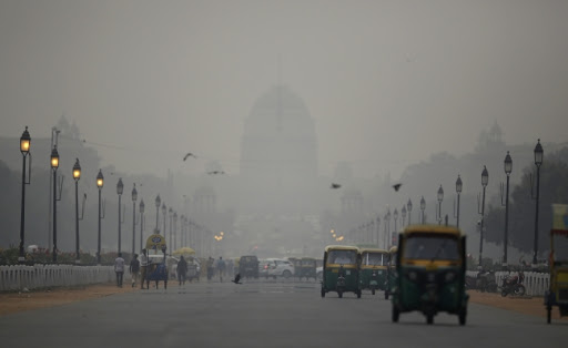 Gust smog u Nju Delhiju