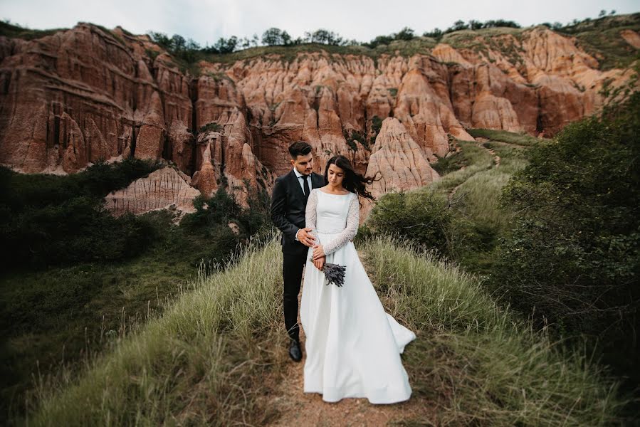 Wedding photographer Caragin Mircea (westmedia). Photo of 15 October 2020