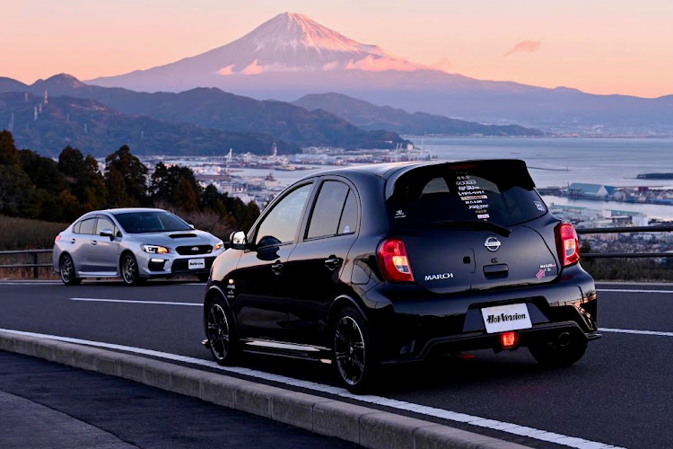 マーチの尻ーズ・🍆NASUぐみ・撮って頂いた尻・大盛り🍚🏁actory・日産の日に関するカスタム事例の投稿画像4枚目