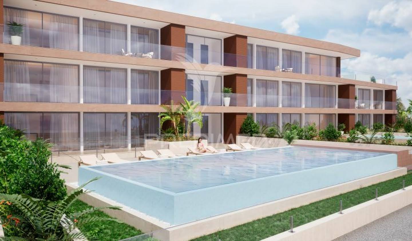 Apartment with pool Câmara de Lobos