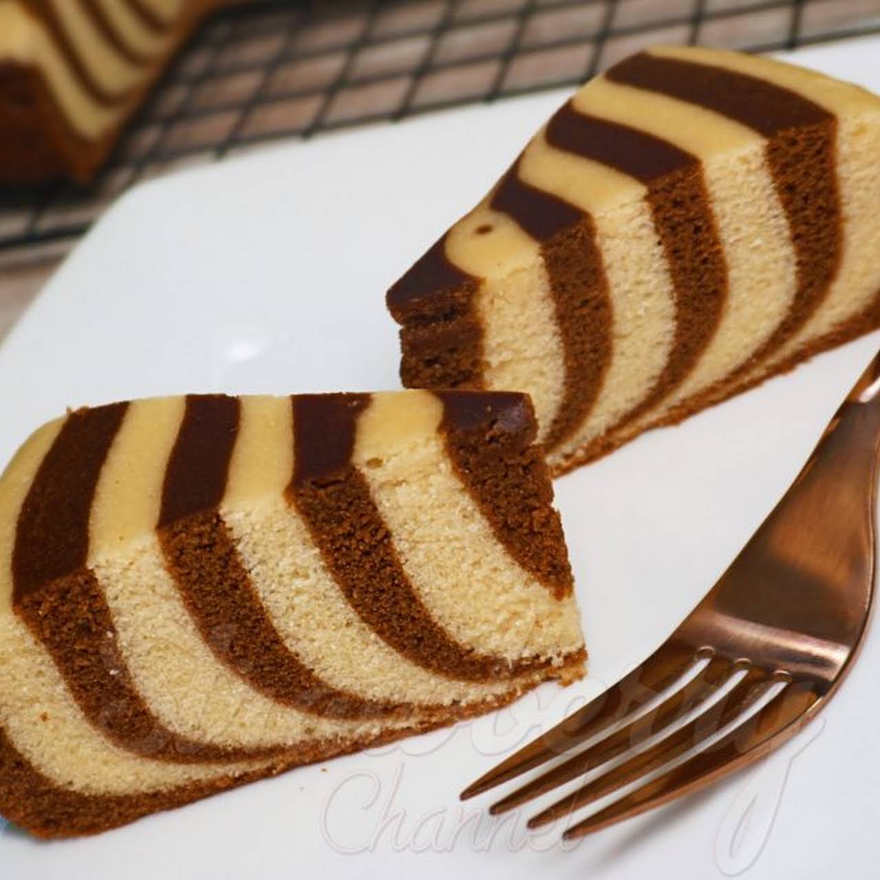 Easy Marble Cake in Saucepan | Zebra Cake