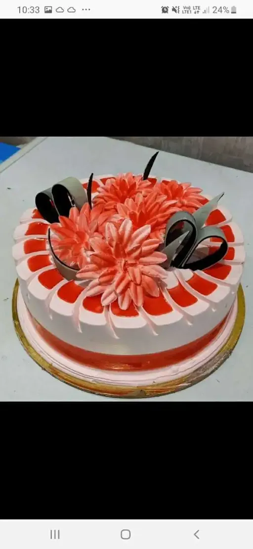 Strawberry Cake