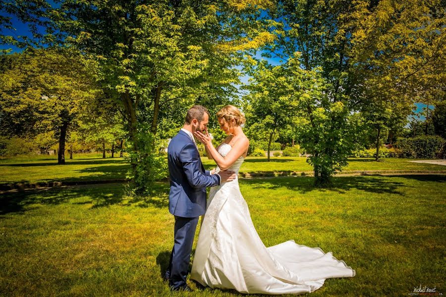 Wedding photographer Mickael Monet (mickaelmonet). Photo of 13 April 2019