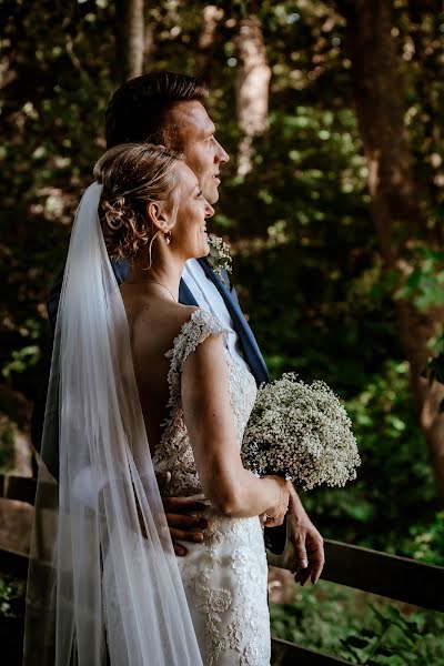 Fotografo di matrimoni Wiktoria Pamela Wieczorek (wikaphotography). Foto del 30 aprile 2020