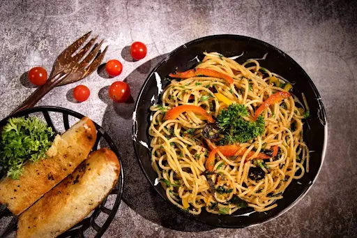 Aglio Olio Pasta [350 Grams]