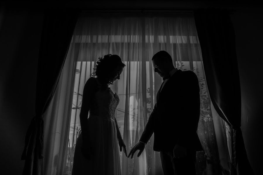 Photographe de mariage Mihai Stoian (mihaistoian). Photo du 12 décembre 2016