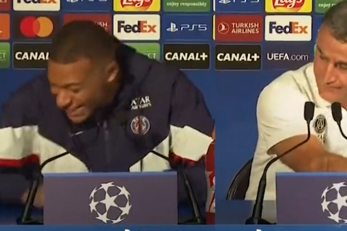 🎥 Mbappé barst in lachen uit na vraag over duurzamer reizen met PSG, trainer Galtier: "We hebben het besproken en gaan met de zeilwagen"