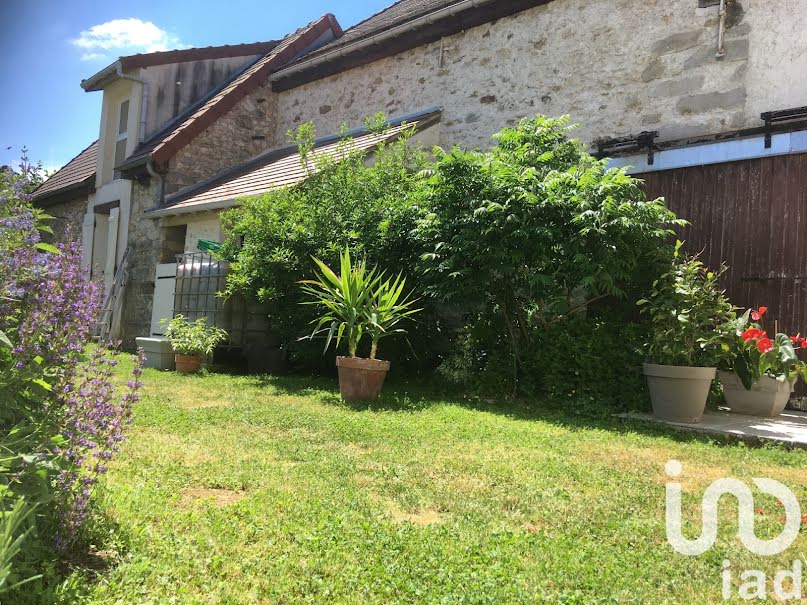 Vente maison 7 pièces 270 m² à Beauchery-Saint-Martin (77560), 327 000 €