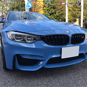 M4 クーペ F82