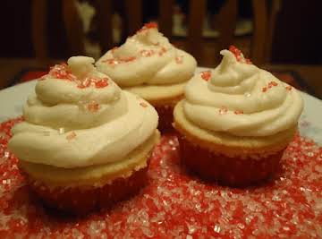 Very Vanilla Cupcakes