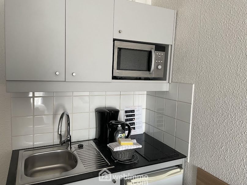 Vente appartement 1 pièce 17 m² à Courbevoie (92400), 96 000 €