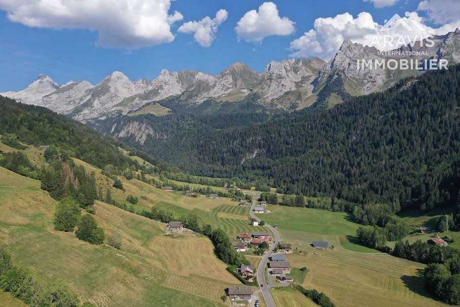 Vente terrain  6823 m² à Le Grand-Bornand (74450), 630 000 €