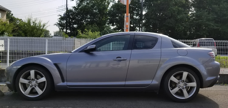 RX-8のDIY・ホイール塗装・ブレーキキャリパー塗装に関するカスタム事例の投稿画像1枚目