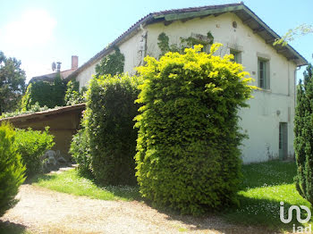 maison à Croix-Chapeau (17)