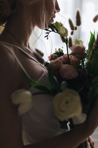 婚礼摄影师Olesia Solodrai（asyawolf）。2019 4月16日的照片