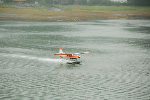 float-plane-in-Auke-Bay-Harbor.jpg - A float plane touches down in Juneau's harbor.