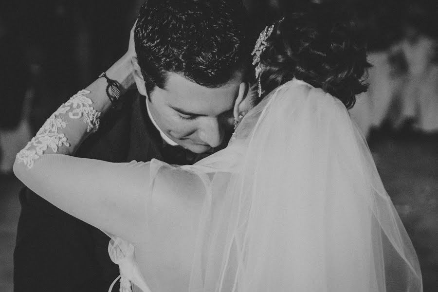 Wedding photographer Roberto Magaña (robertomagaa). Photo of 6 November 2015