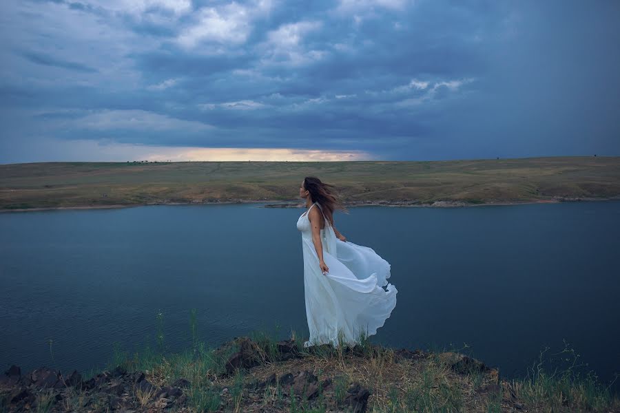 Φωτογράφος γάμων Valentina Likina (likinaphoto). Φωτογραφία: 20 Αυγούστου 2019