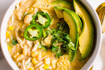 Healthy White Chicken Chili (Crock Pot or Stove)