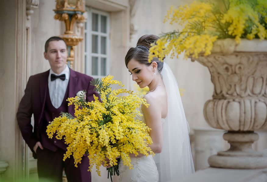 Wedding photographer Olesya Kotova (bmhdzdz). Photo of 7 August 2020