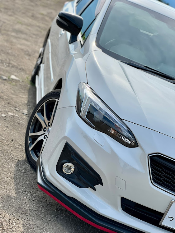 インプレッサ スポーツのインプレッサスポーツ・スバル・STi・ヘッドライトに関するカスタム事例の投稿画像1枚目