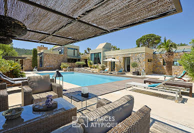 House with pool and terrace 2