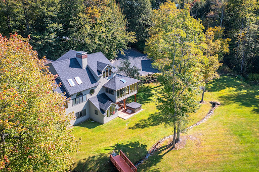 Buy this luxury house in Killington (United States) - House with tree-lined garden and outdoor spa