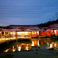 紅瓦厝庭園餐廳