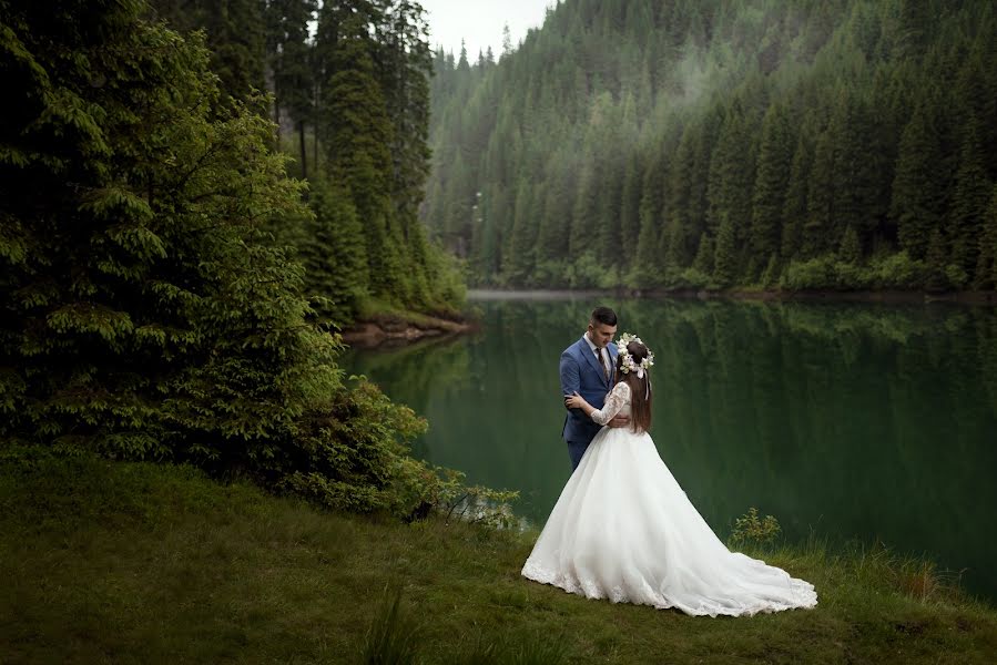 Fotografo di matrimoni Andrei Liviu (andreiliviu). Foto del 20 aprile 2022