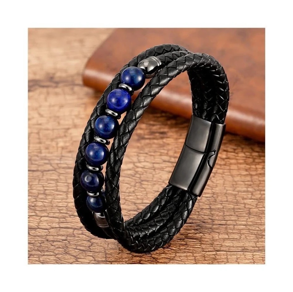 Nouveau bracelet en cuir trois couches pour homme. Rehaussez votre style avec ce bracelet durable et élégant, parfait pour toutes les occasions.