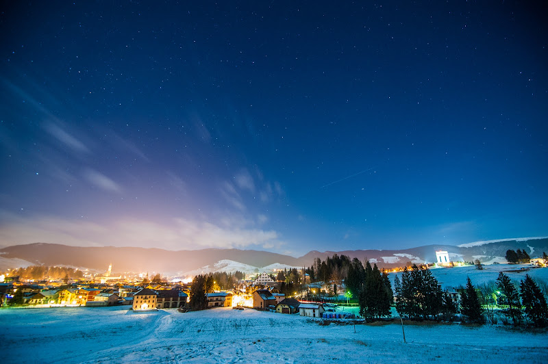 Asiago nella Notte di Ciprian Turutea