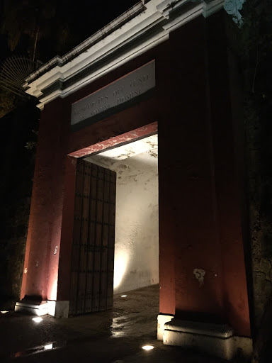 San Juan Gate