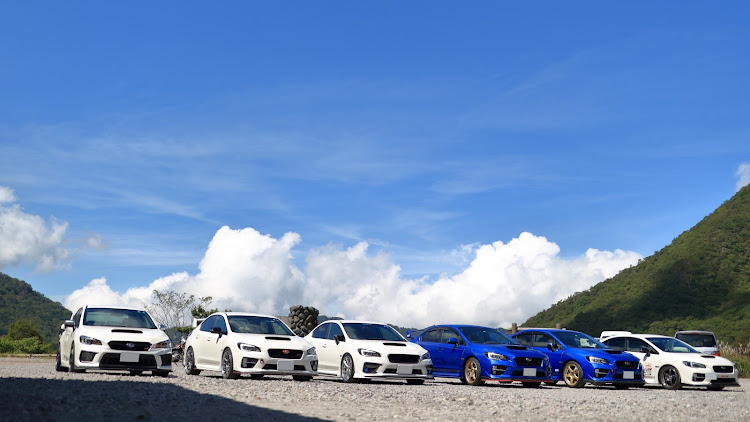WRX S4の赤城・榛名・DzGARAGE・峠ステッカー・ツーリングに関するカスタム事例の投稿画像6枚目