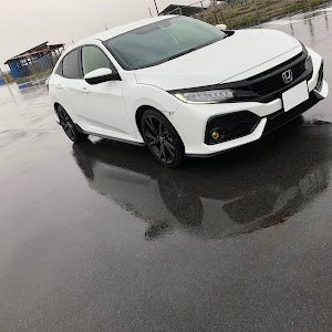 シビック FK7