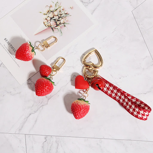 Title 3, Cute Simulation Small Strawberry Roasted Sweet ...