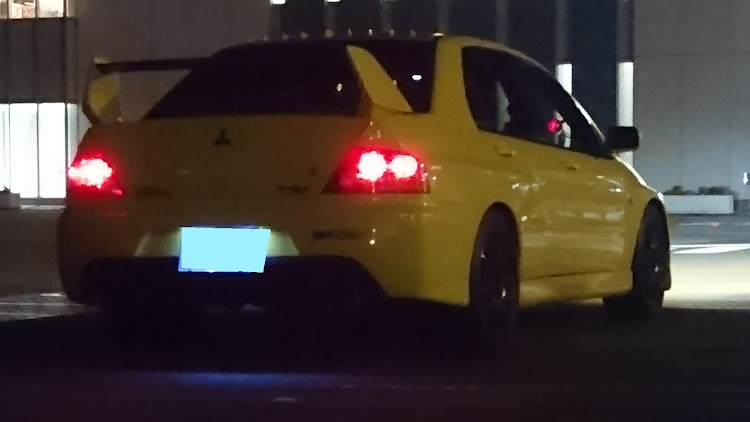 ランサーエボリューションの夜の徘徊に関するカスタム事例の投稿画像2枚目