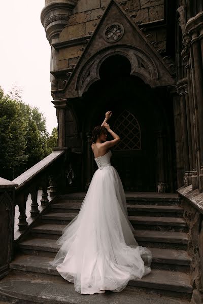 Wedding photographer Viktoriya Reshetnikova (vikareshka). Photo of 25 May 2022