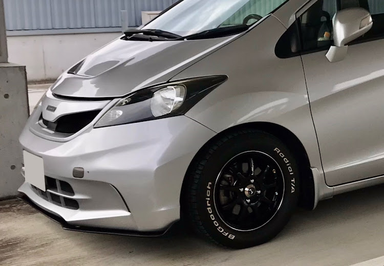 フリードの駐車場・近所をプラプラに関するカスタム事例の投稿画像1枚目