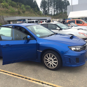 インプレッサ WRX STI GRB