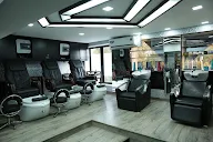 F Salon photo 2