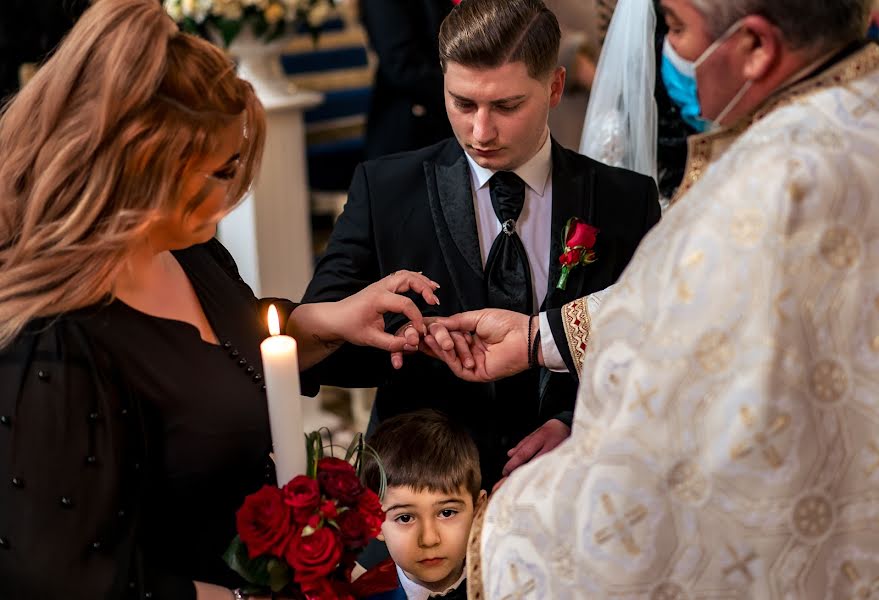 Fotografo di matrimoni Calin Dobai (dobai). Foto del 19 giugno 2021